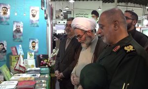بازدید نماینده ولی فقیه از نمایشگاه کتاب