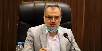 ایستادگی رییس شورا در برابر بی قانونی