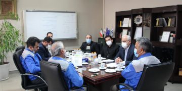 تنظیم تفاهم نامه همکاری دو جانبه،بهره گیری از ظرفیت های قطعه سازی و تأمین قطعات و مواد اولیه از طریق منطقه آزاد انزلی   