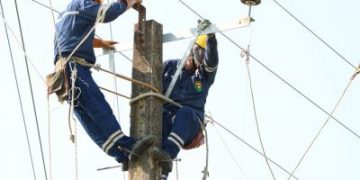 اجرای طرح تاب آوری شبکه های فشار متوسط در گیلان ادامه دارد