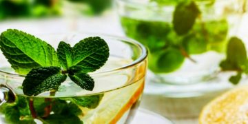مبتلایان به رفلاکس عرق نعناع و نعناع نخورند