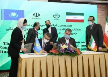 با حضور منطقه آزاد انزلی در کمیسیون مشترک همکاریهای اقتصادی ایران و قزاقستان توافق شد