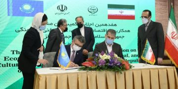 با حضور منطقه آزاد انزلی در کمیسیون مشترک همکاریهای اقتصادی ایران و قزاقستان توافق شد