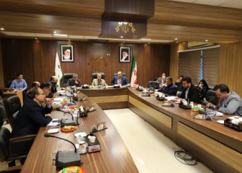 مدیر “منطقه یک” گوش شنوا ندارد | نیروهای شرکتی ساماندهی شوند