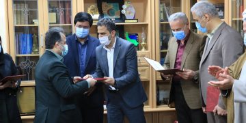 تجلیل از جانبازان و خانواده شهدا اداره کل بهزیستی استان گیلان