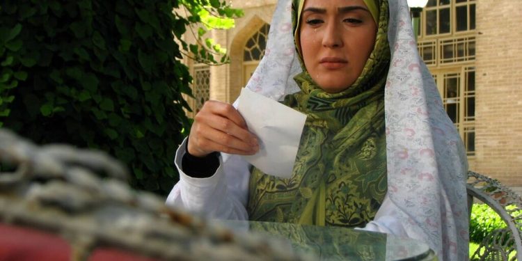 مرگ ناگهانی بازیگر زن سینما و تلویزیون بر اثر خودکشی