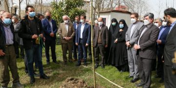 برگزاری مراسم درختکاری “یک نهال ، یک زندگی”