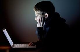 اعتیاد به اینترنت چه تاثیری بر کیفیت خواب دارد؟