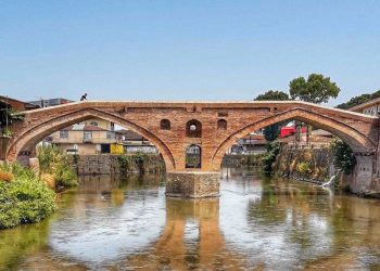 تکذیب آسیب به بنای پل خشتی لنگرود