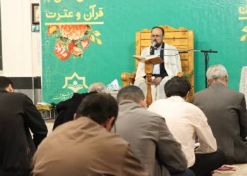 برگزاری محفل انس با قرآن کریم در ۱۰ مسجد شهر رشت