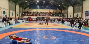 حضور اعضای شورا و شهردار رشت در مسابقات کشتی آزاد و فرنگی قهرمانی نونهالان استان گیلان