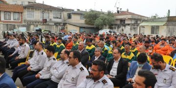 کارگران نمونه شهرداری لاهیجان تجلیل شدند | افزایش میزان اضافه کار کارگران شهرداری