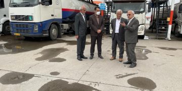 آغاز عملیات ترخیص و بارگیری ۴۰ هزار تن روغن خام خوراکی از مجتمع بندری کاسپین منطقه آزاد انزلی