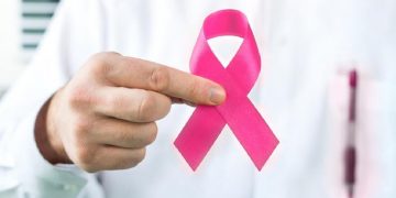 شناسایی سالانه بیش از ۶ هزار بیمار جدید مبتلا به سرطان پستان در ایران