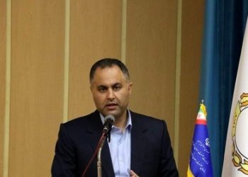 حمایت از تولید و اعطای مشوق‌های صنعتی برای سرمایه‌گذاران و کارآفرینان