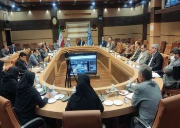 ایستادگی کادر سلامت در دوران کرونا با ایثار و روحیه جهادی / نوبت ارتقای نظام سلامت گیلان با اصلاح ساختارها فرا رسیده است