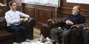 تشریح مهمترین اقدامات و پروژه‌های شهرداری در دیدار با نماینده مردم رشت