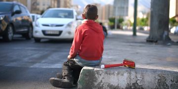 رفتار صحیح با کودکان کار