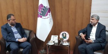 با راه اندازی واحد های صنعتی راکد شاهد رشد اشتغال و توسعه صنعتی خواهیم بود