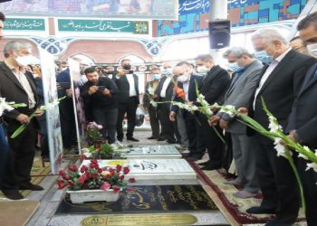 آغاز ویژه برنامه های هفته دولت در گیلان با ادای احترام به مقام شامخ شهیدان