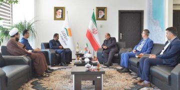 لزوم هم افزایی تمام دستگاههای دولتی و نمایندگان مجلس جهت بهره‌برداری از فرصت ها و مزیت های منطقه آزاد انزلی در عرصه های بین المللی