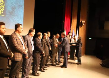 مراسم تجلیل از خبرنگاران توسط شورا و شهرداری رشت برگزار شد