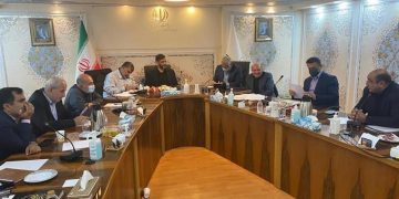 نشست مجمع نمایندگان استان گیلان، استاندار و مدیرعامل سازمان منطقه آزاد انزلی با سعید محمد