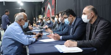 پرپایی میز خدمت بنیاد مسکن انقلاب اسلامی در مصلی سنگر