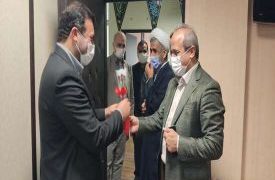 تجلیل رئیس دانشگاه و مسئول نهاد نمایندگی ولی‌فقیه در دانشگاه علوم پزشکی گیلان از آزادگان سرافراز شاغل در ستاد مرکزی