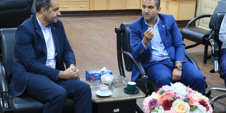 دیدار مدیر شعب بانک مهر ایران در استان گیلان با مدیرکل بهزیستی گیلان