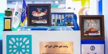 فرصت‌ سازی شهرداری رشت در نمایشگاه تخصصی صنایع دستی و گردشگری اصفهان جهت معرفی دستاوردهای شهر خلاق خوراک