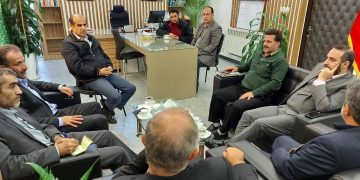 نشست هم‌اندیشی «مرتضی عاطفی» شهردار و اعضاء شورا با «ابراهیم نجفی» نماینده آستانه‌اشرفیه و بندر کیاشهر در مجلس