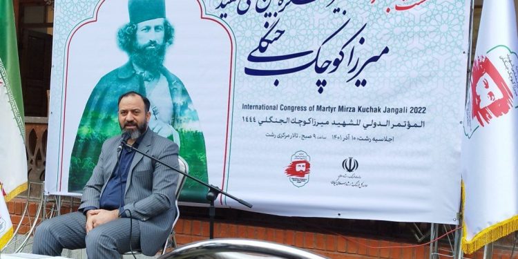 اهدای جایزه سال میرزا به شخصیت های اثرگذار | راه اندازی مجدد آمفی تئاتر سردار جنگل در رشت