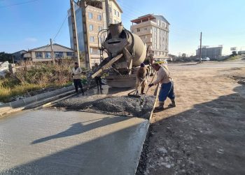 استفاده از بتن در کنار آسفالت، رویکردی متفاوت در روسازی معابر شهری بندرکیاشهر