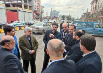 بازدید معاون راهداری سازمان راهداری و حمل و نقل جادهای کشور از بندر کیاشهر با همراهی شهردار این شهر و نماینده شهرستان آستانهاشرفیه