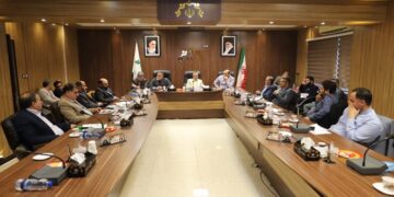 بکارگیری بستگان در شورای شهر تخطی از قانون است