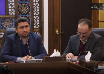 جلسه مشترک شهرداری رشت با اداره کل اقتصاد و امور دارایی برای مولدسازی اراضی دولتی