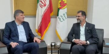 دیدار مدیرعامل شرکت توزیع برق گیلان با نماینده رودبار در مجلس شورای اسلامی