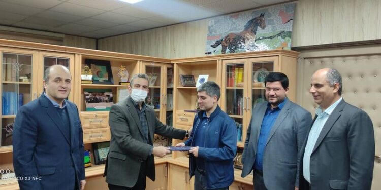 تقدیر مدیر کل بهزیستی گیلان از مددکار فعال کودکان کار و خیابان