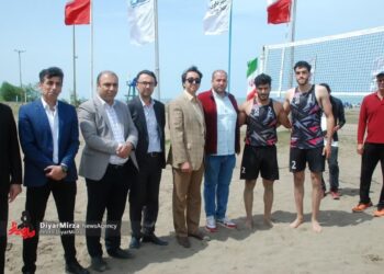 گزارش تصویری اختتامیه مسابقات والیبال ساحلی شهر کلاچای