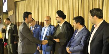 تجلیل از کارگران نمونه شهرداری لاهیجان