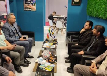 انعقاد تفاهم نامه همکاری سازمان منطقه آزاد انزلی و شرکت ایران خودرو خراسان