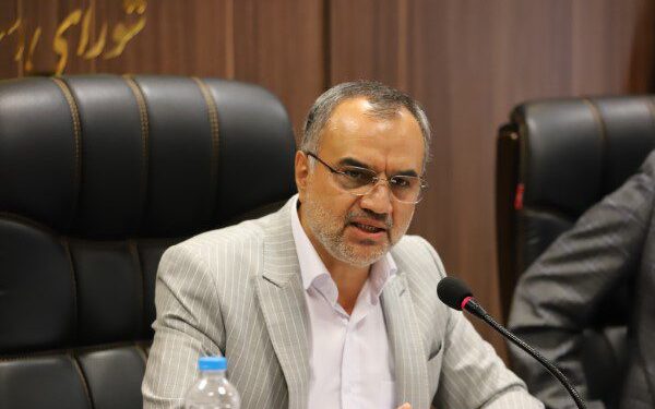 برای سومین سال متوالی؛ کارگرنیا رئیس شورای رشت شد