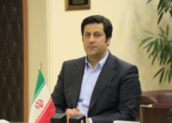 برگزاری جشن غدیر با اجرای محمود فرضی نژاد در جزیره استخر لاهیجان