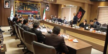 حضور شهردار رشت در نود و دومین جلسه صحن علنی شورای اسلامی با اولویت بررسی پروژه‌های بازگشایی، طرح‌های ترافیکی و تفکیک زباله از مبدأ