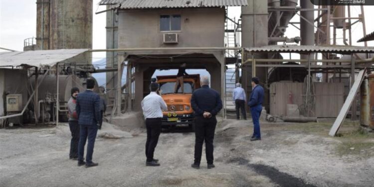 رکورد تولید آسفالت در شهرداری رشت شکسته شد؛ تولید ۷۴۰۰ تن آسفالت در تیرماه