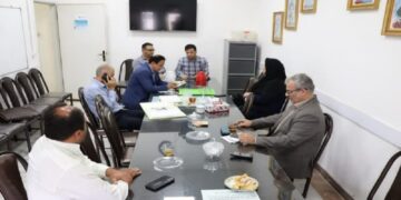 پیگیری وضعیت معیشت ، رفع مشکلات و جلب رضایت کارکنان