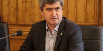 چرا برخی برای تضعیف استقلال کانون‌های وکلا به تقلّا افتاده اند؟!