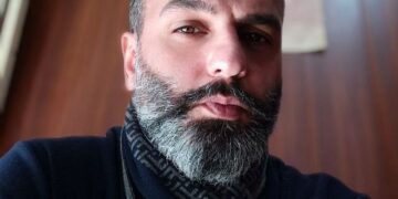 سنگینی تحمل‌ناپذیر استقلال