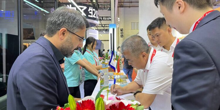 افتتاح نمایشگاه بین‌المللی CIFIT چین با حضور مناطق آزاد جمهوری اسلامی ایران